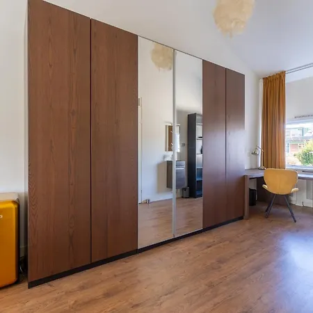 Appartement Casa 82 *