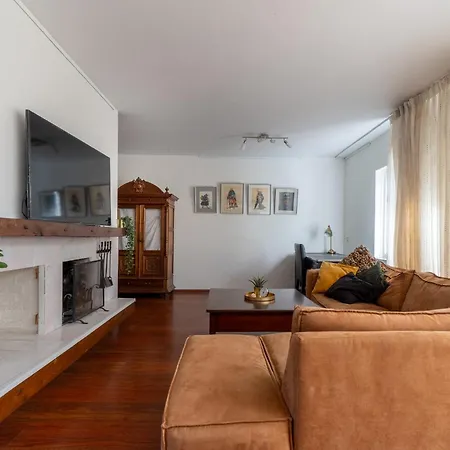 Casa 82 *